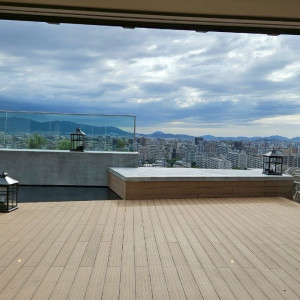 ブーケトス等の場所。デッキ。|764489さんのHilltop Resort YAMANOUE (ヒルトップリゾート ヤマノウエ)の写真(2505574)