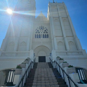 大聖堂。存在感がある。|764489さんのノートルダムマリノア/FIVESTAR WEDDINGの写真(2505254)