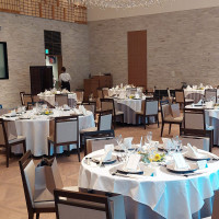会場から見た配席の様子です。