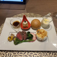 ワンプレートで試食できました