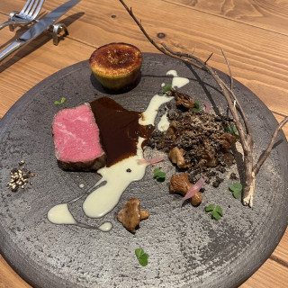 プリフィクスコースの肉料理