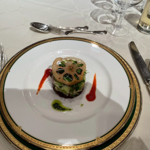 秋田比内地鶏とキャベツのサラダ仕立て古代顔米のサラダと共に|764928さんのホテル ザ・マンハッタンの写真(2640707)