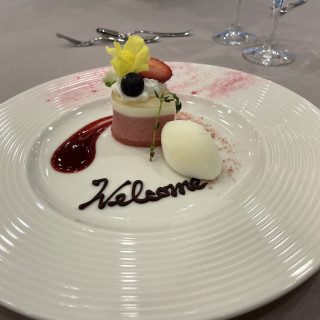 試食させて頂いたデザートです。