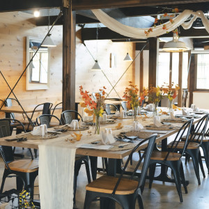 あたたかなイメージの会場に|765087さんのpecorino wedding（ペコリーノウェディング）の写真(2508288)
