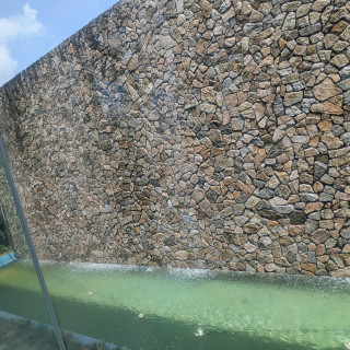 水が流れていてよかったです。自然が感じられて素敵でした