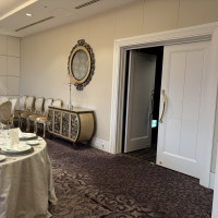 披露宴会場の扉