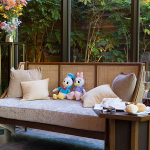 お色直し中、好きなぬいぐるみを高砂に飾りました|765291さんのオリエンタルホテル 神戸・旧居留地の写真(2526998)