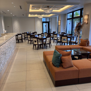 友人等の待合ルーム|765313さんのル・センティフォーリア大阪(クラウディアホールディングスグループ)の写真(2508850)