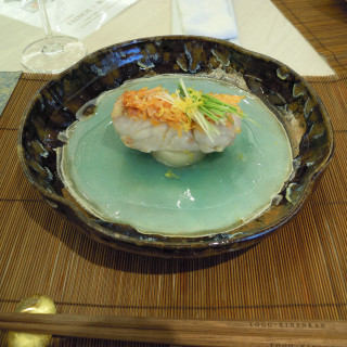 試食会での金目鯛の松笠焼き