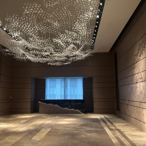 披露宴会場前のホワイエ|765348さんのフォーシーズンズホテル東京大手町の写真(2550708)