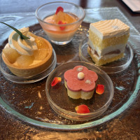 季節のケーキが食べられる