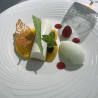 試食したデザート