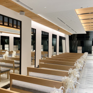 チャペルの椅子|765459さんのMAISON 8（メゾンエイト）の写真(2545354)