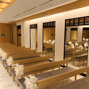 チャペルの椅子|765459さんのMAISON 8（メゾンエイト）の写真(2545353)