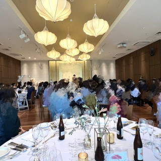 明るく広い披露宴会場