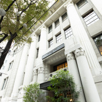 レトロモダンな外観