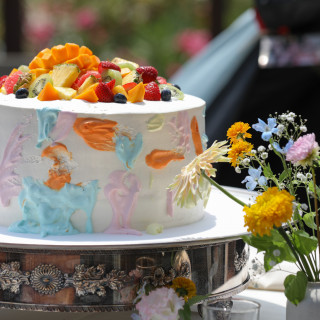 全員参加のカラフルなペイント。