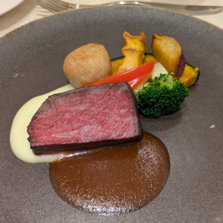 お肉料理