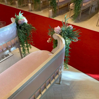 挙式会場の装花。指定してないです