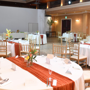 披露宴会場 円卓8席|765721さんのForest in Bon Blange(フォレストイン ボンブランジェ)の写真(2511650)