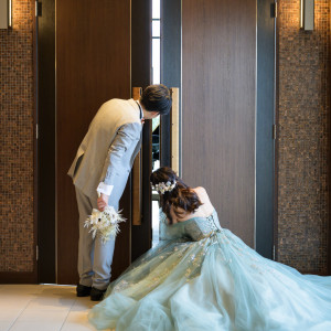 披露宴会場入り口|765744さんのノートルダム盛岡/FIVESTAR WEDDINGの写真(2511750)