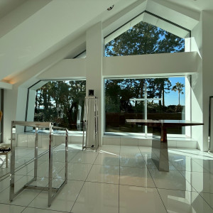 チャペルはとても明るいです|765814さんのヒルトン東京ベイの写真(2520887)