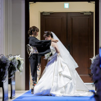 新婦入場ヴェールダウンのシーン