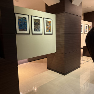 壁に掛けられてあるイラストがお洒落です。|766012さんのBIANCARA HILLSIDE TERRACE（ビアンカーラ ヒルサイドテラス）の写真(2512791)