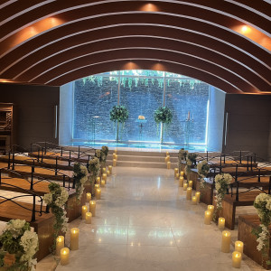 天井が丸く、柔らかい雰囲気です。|766115さんのGLOBAL WEDDING DIADE (ディアーデ)の写真(2513244)