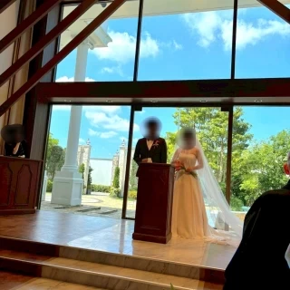 青空と樹木の雰囲気がすごく素敵でした!