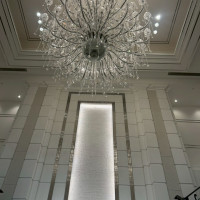 煌びやかなシャンデリア