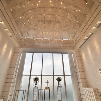 煌びやかなシャンデリア