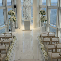 絶景の中でのチャペル