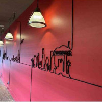 会場と会場の間の廊下壁