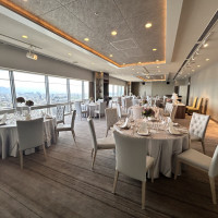 大きな窓が特徴