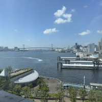 披露宴会場から見えた東京湾の景色