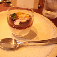 料理1
会場に入ってすぐ（乾杯前に）食べることができます