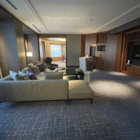 スイートルーム。結婚式当日は宴会場に。