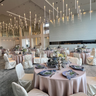 見学に行った際のグランドスカイの披露宴会場です。