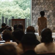 花嫁の入場待ち