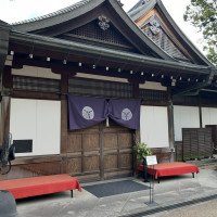 迎賓館の玄関です。