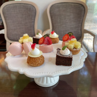 ケーキも適宜補充してくれるとのこと。