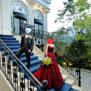 外の大階段
ブルーのカーペットでした|766787さんのアーカンジェル代官山/テイクアンドギヴ・ニーズウェディングの写真(2518182)