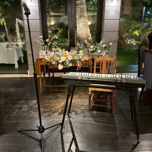 夜の披露宴会場|766984さんのアーモニーアグレアーブル（旧：マノワール・ディノ）/テイクアンドギヴ・ニーズウェディングの写真(2517361)