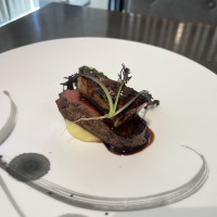 メインの肉