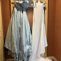 当日に着たドレスを控え室で撮影