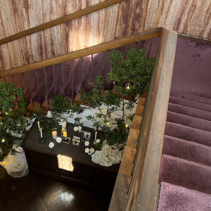 披露宴会場までの階段|767090さんのザ・ガーデンオリエンタル・大阪の写真(2518997)