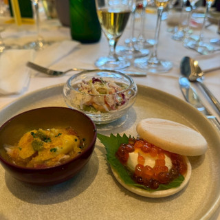 料理は全部美味しかった!花嫁は食べられないです!