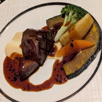 フレンチオーセンティック　メイン料理