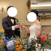 新郎新婦卓、乾杯シーン